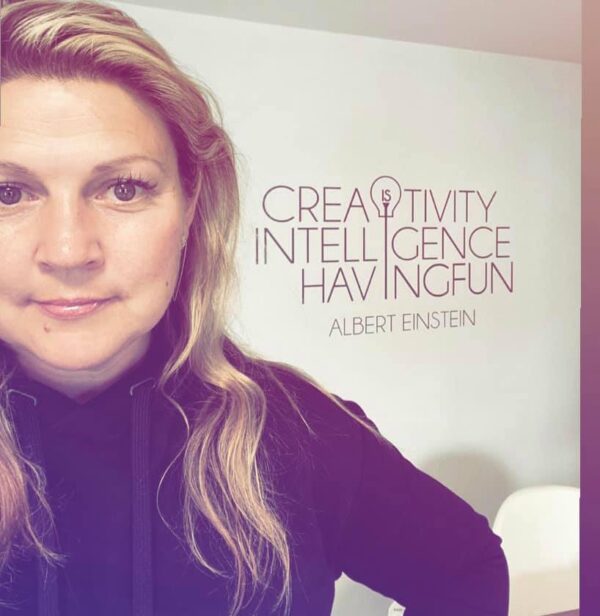 Gwen Conlon | Social Media & Digital Marketing Trainer At The Digital Bakery Creative Agency Dundalk Louth